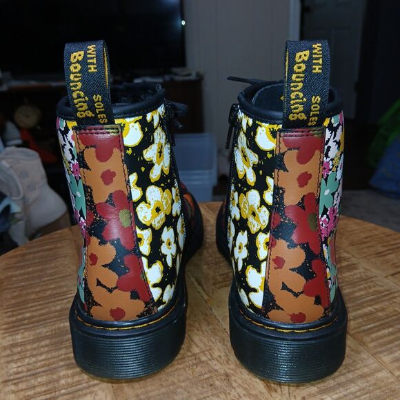Dr. Martens Women's Size 5 US 1460 Wanderlust Floral Boots Leather Hippie NWOB - Picture 4 of 13
